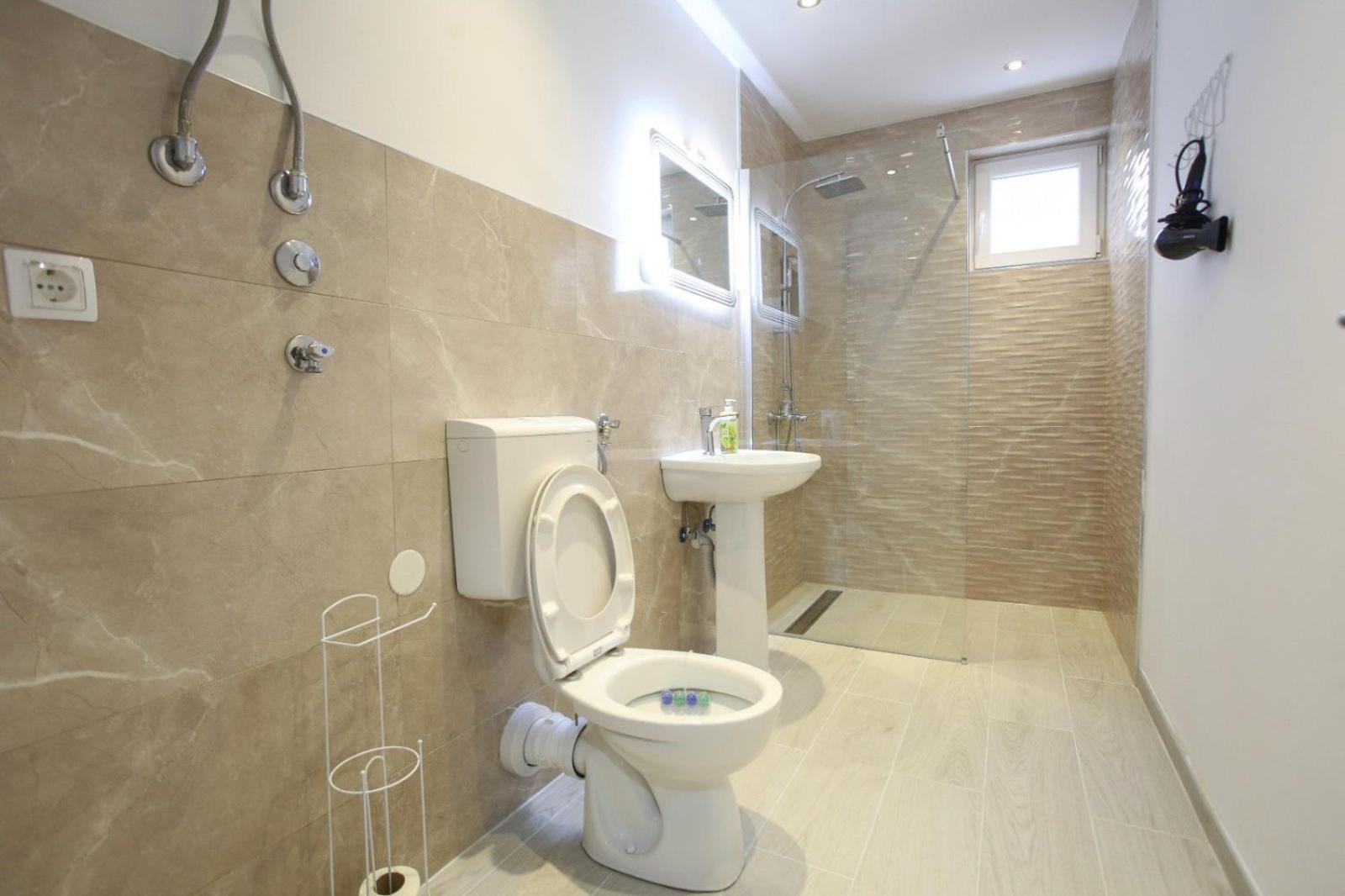 Apartments Daris Mostar Luaran gambar