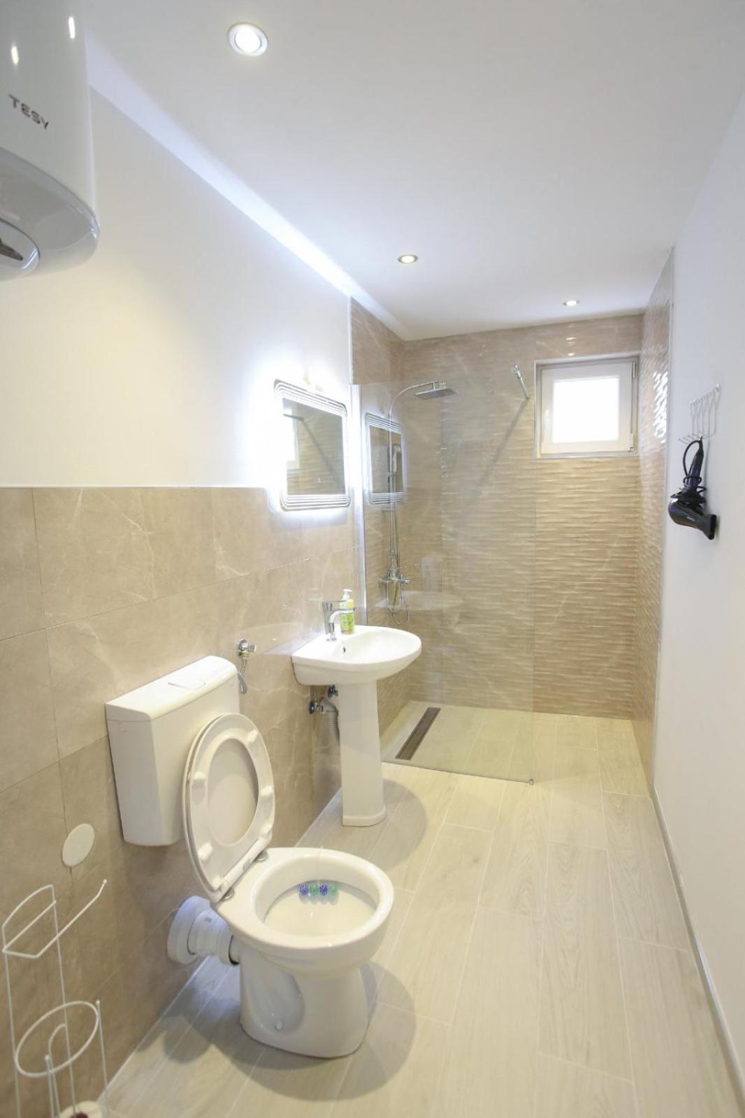 Apartments Daris Mostar Luaran gambar